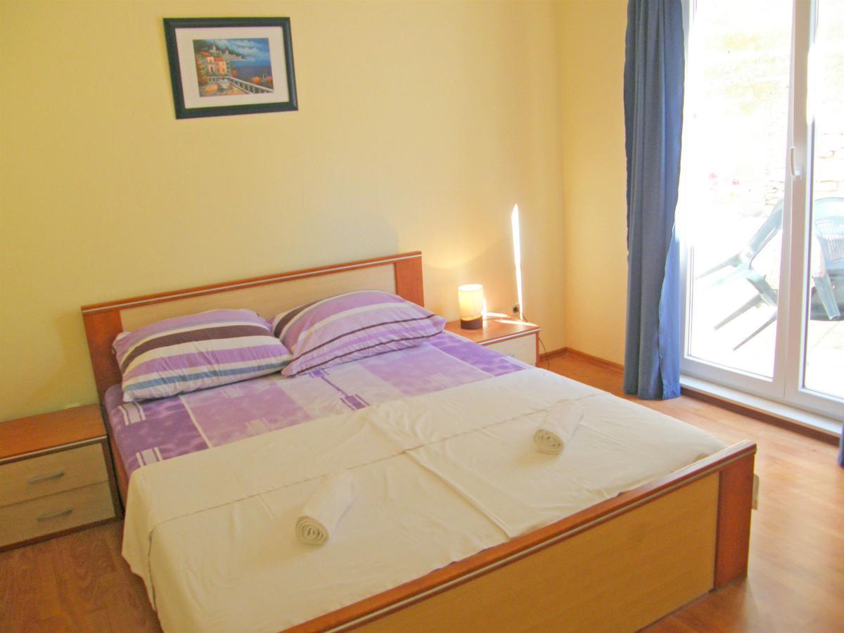 Apartments Jurica Primosten Bagian luar foto